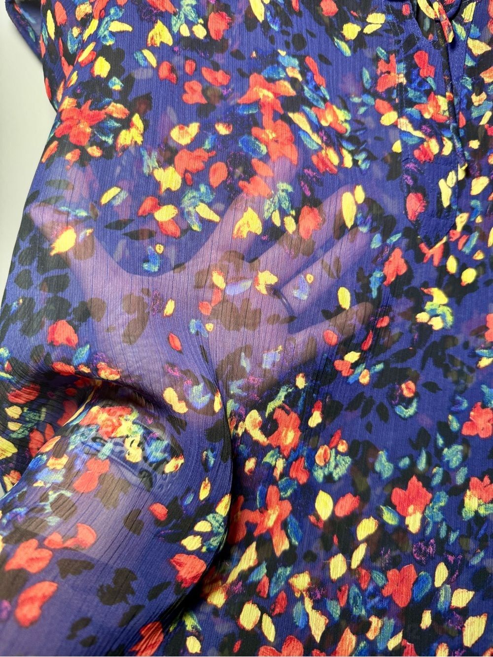 Liz Claiborne Women's Petite Purple Multicolor Floral Cap-Sleeve Sheer Blouse Si - Picture 5 of 5